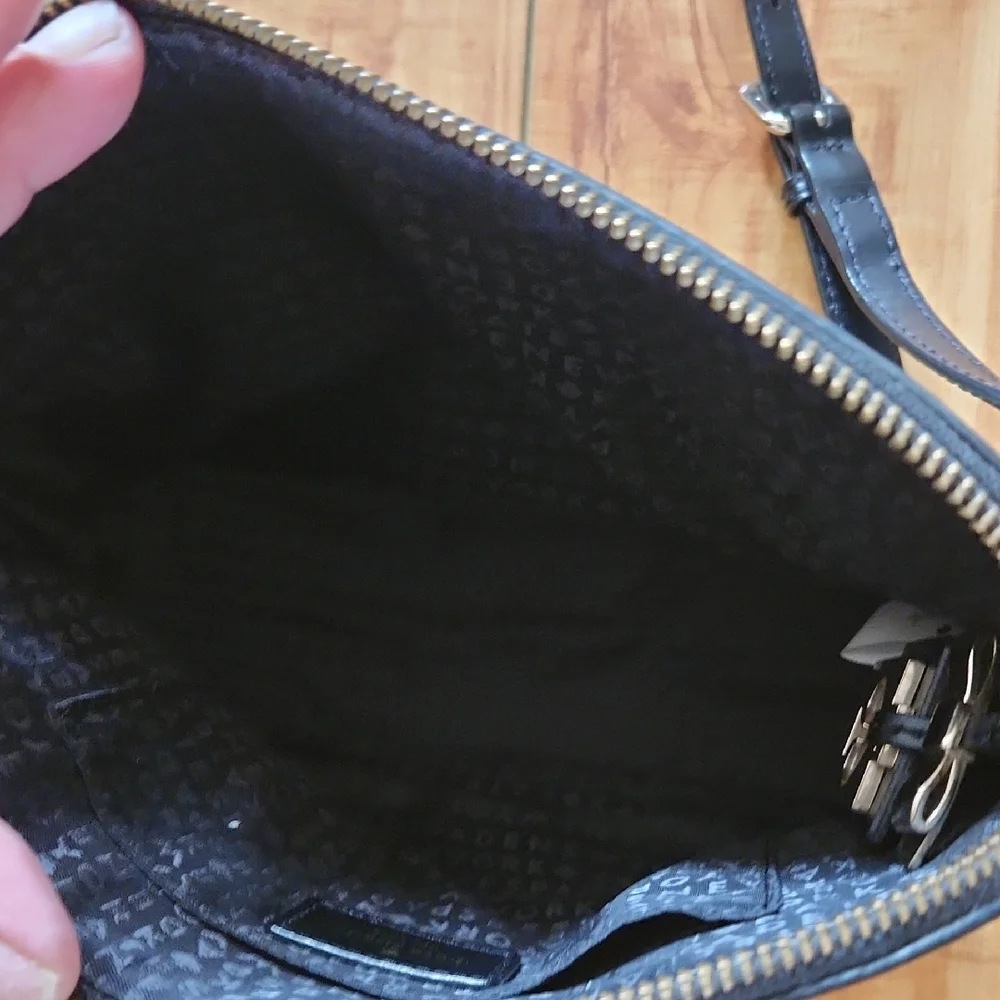 Kate Spade Elegant Checkered Crossbody Bag - Picture 6 of 6